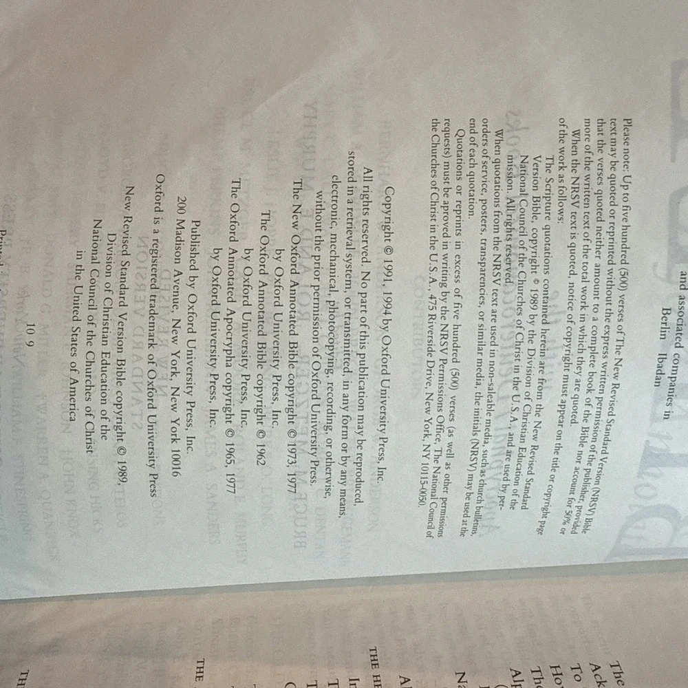 The New Oxford Annotated Bible with the Apocrypha: New Revised Standard NRSV